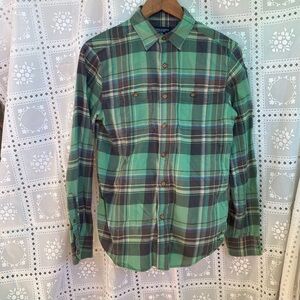 American Eagle outfitters flannel long sleeve button down shirt size xs